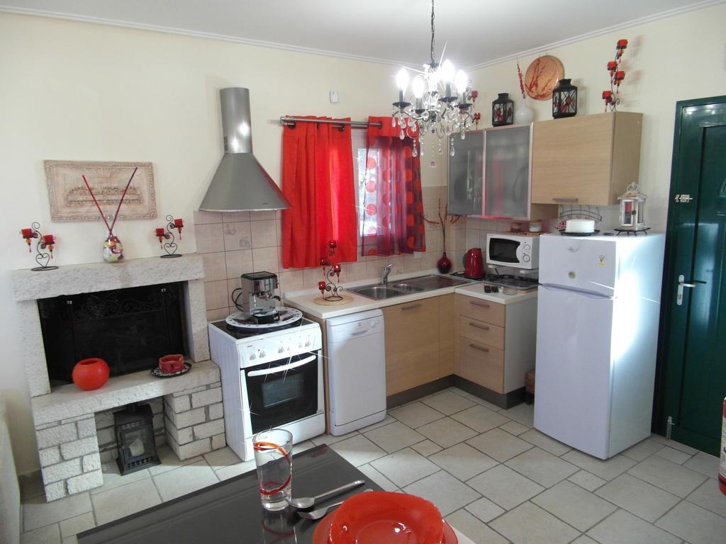 Ionian Villas Ayios Nikitas Phòng bức ảnh